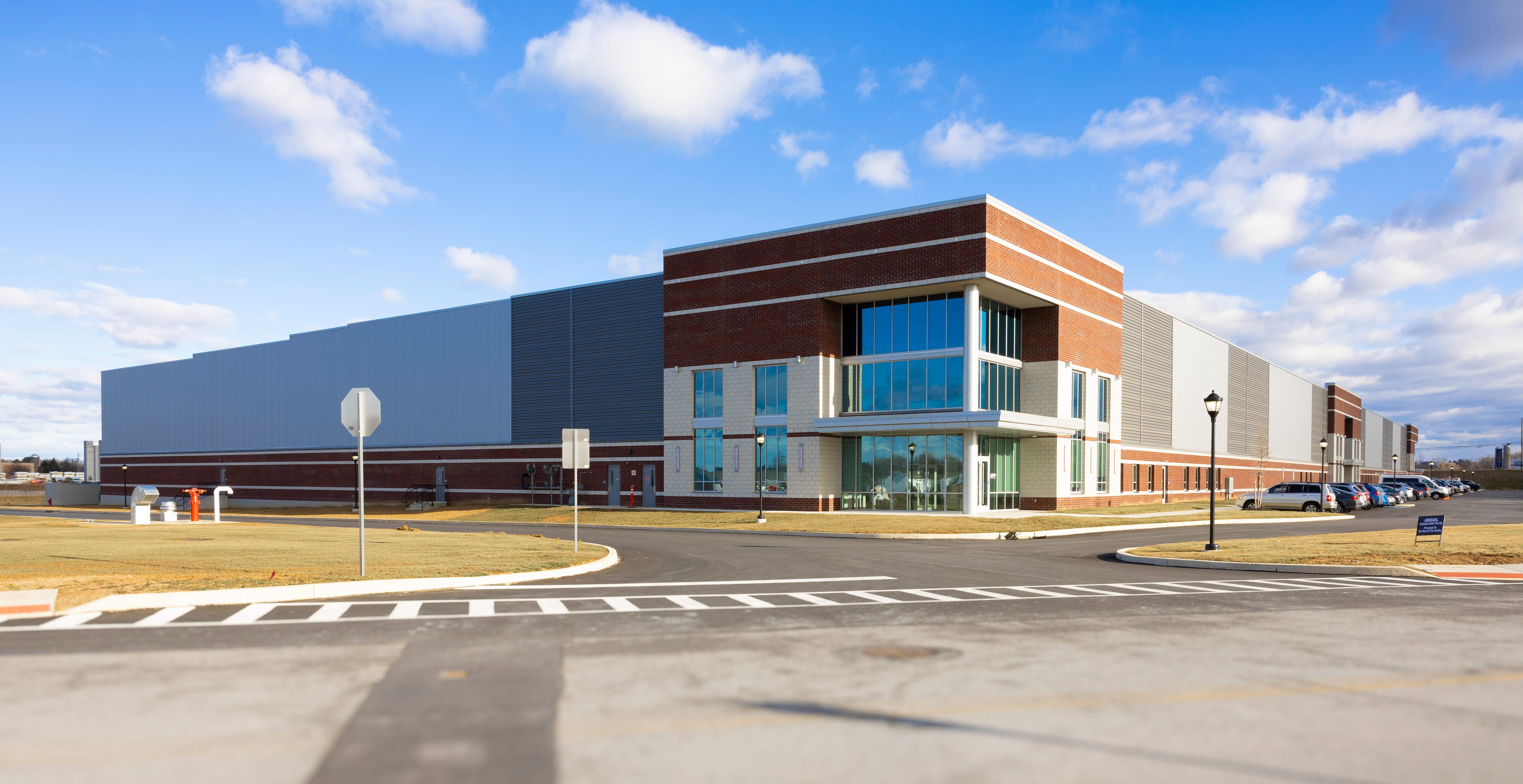 Exterior shot of Warehouse 424 at Greenfield North, Spring 2025